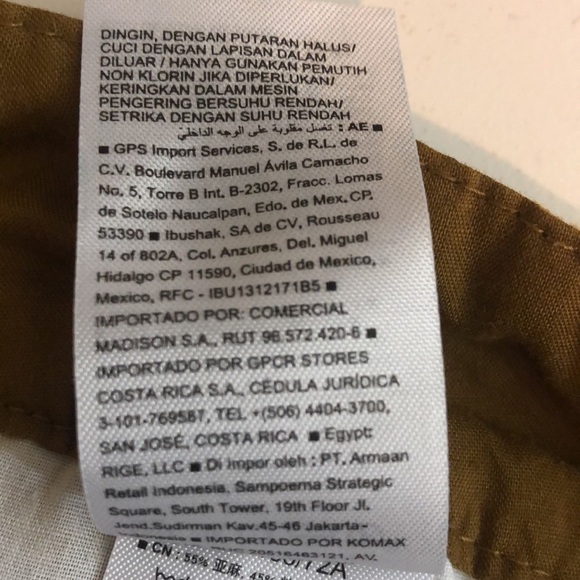 Old navy short Hawaiian - Picture 6 of 8